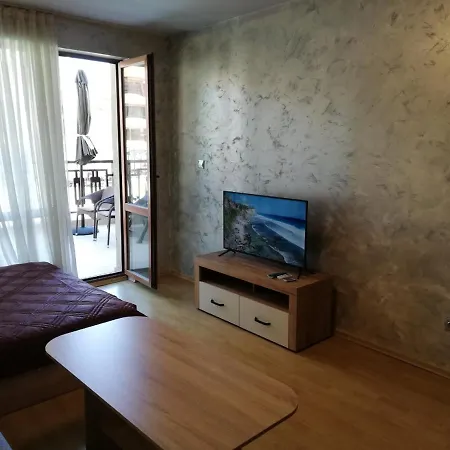 Apartmán Lovely In A Complex With A Pool By Flat Mаnаger Sveti Vlas