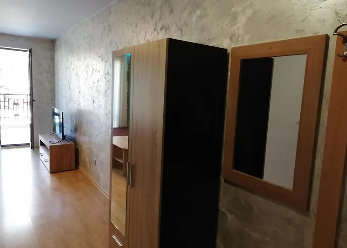 Lovely In A Complex With A Pool By Flat Mаnаger Apartament