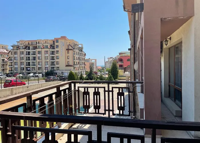 Apartament Lovely In A Complex With A Pool By Flat Mаnаger