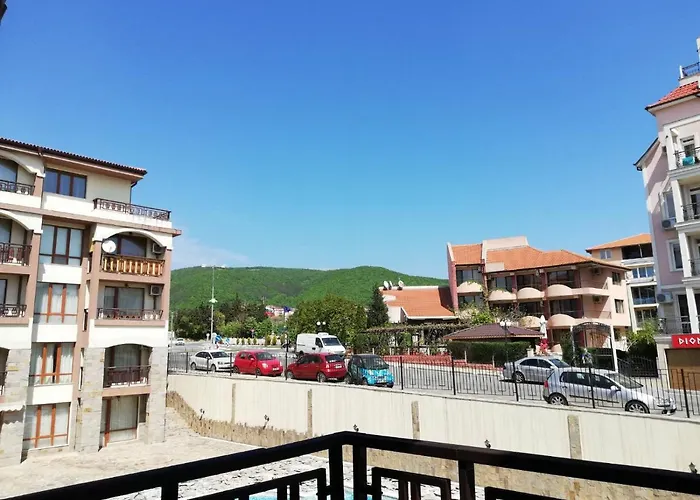 Lovely In A Complex With A Pool By Flat Mаnаger Apartament Święty Włas